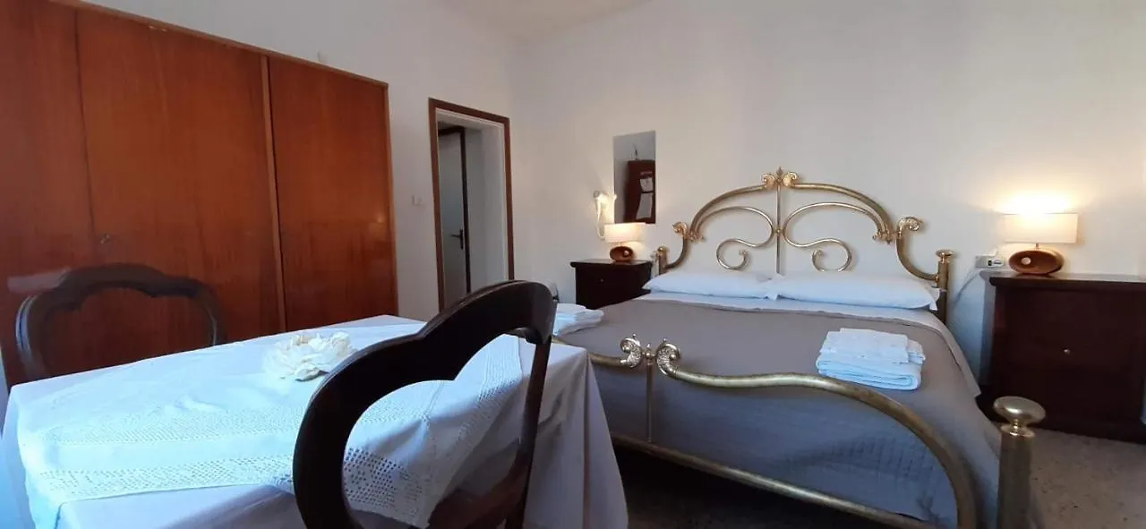 Couette-café Beeliving Room&Breakfast (Adults Only) Riccione Italie