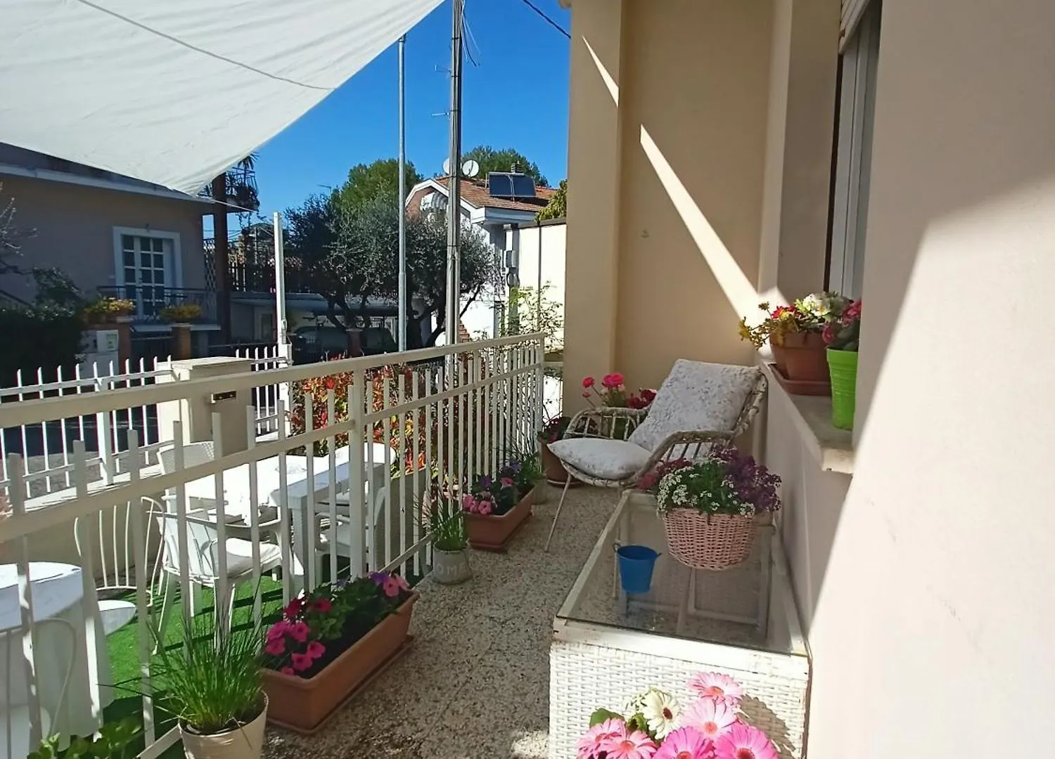 Beeliving Room&Breakfast (Adults Only) Riccione Italia