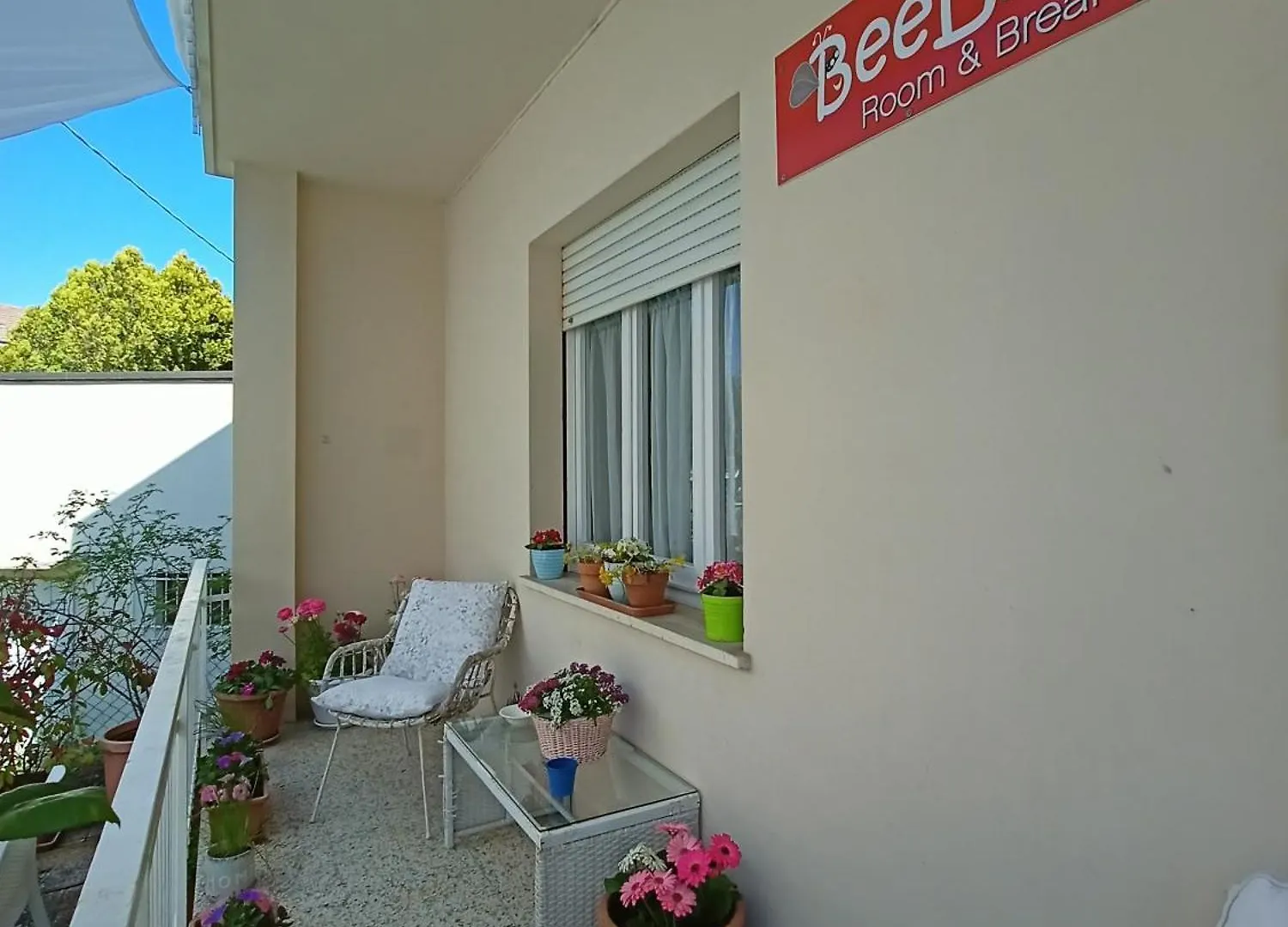 Beeliving Room&Breakfast (Adults Only) Riccione Panzió
