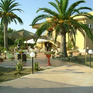 https://villa-dei-giardini.sicilyhotelsitaly.net