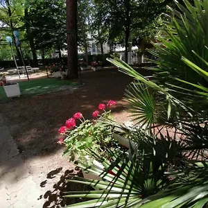 Hotel Ludo Holiday House, Riccione
